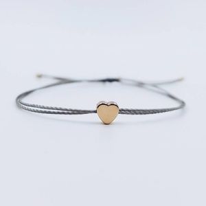 Tiny gold heart minimalist bracelet